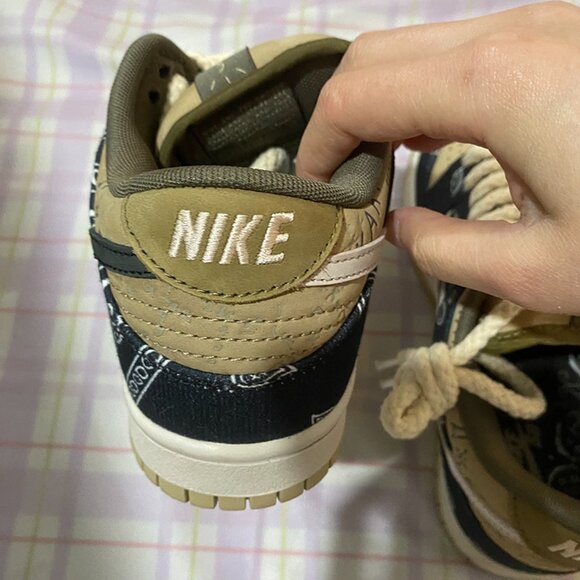Nike Cashew Flower Trend Sneakers main image 4